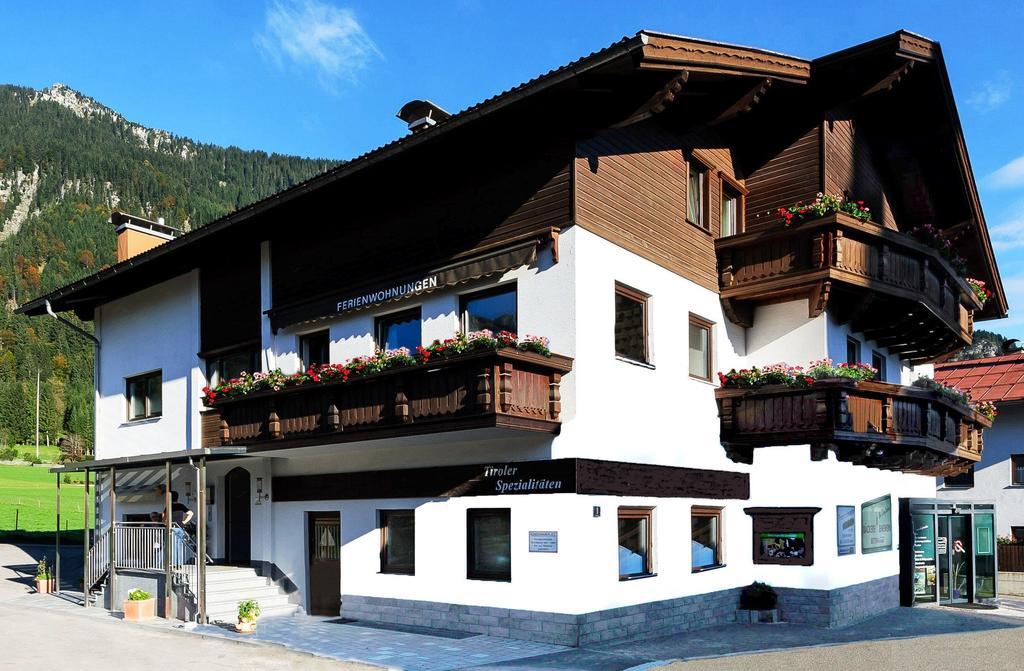 Haus Gebhard Apartment Reutte Luaran gambar